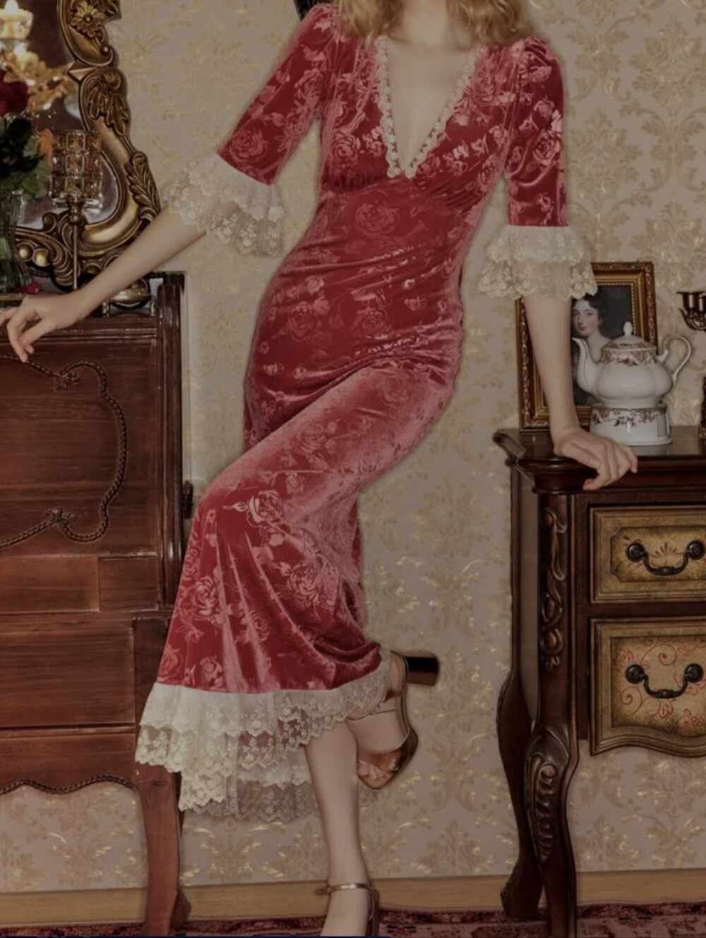 💥👸LAIT Collection Velvet Lace Romantic Long Dress XS